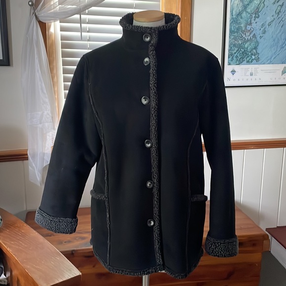 L.L. Bean coat - Picture 4 of 14